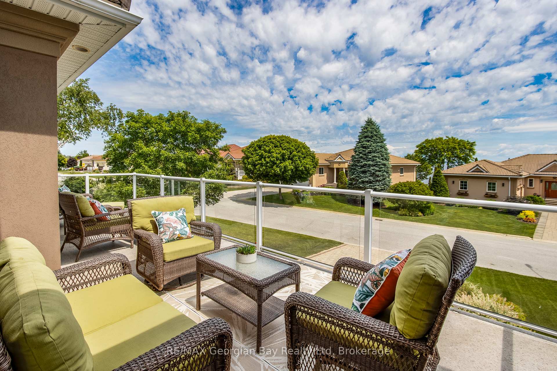 Photo 7 of 422 Aberdeen Boulevard, Midland — HOMEH