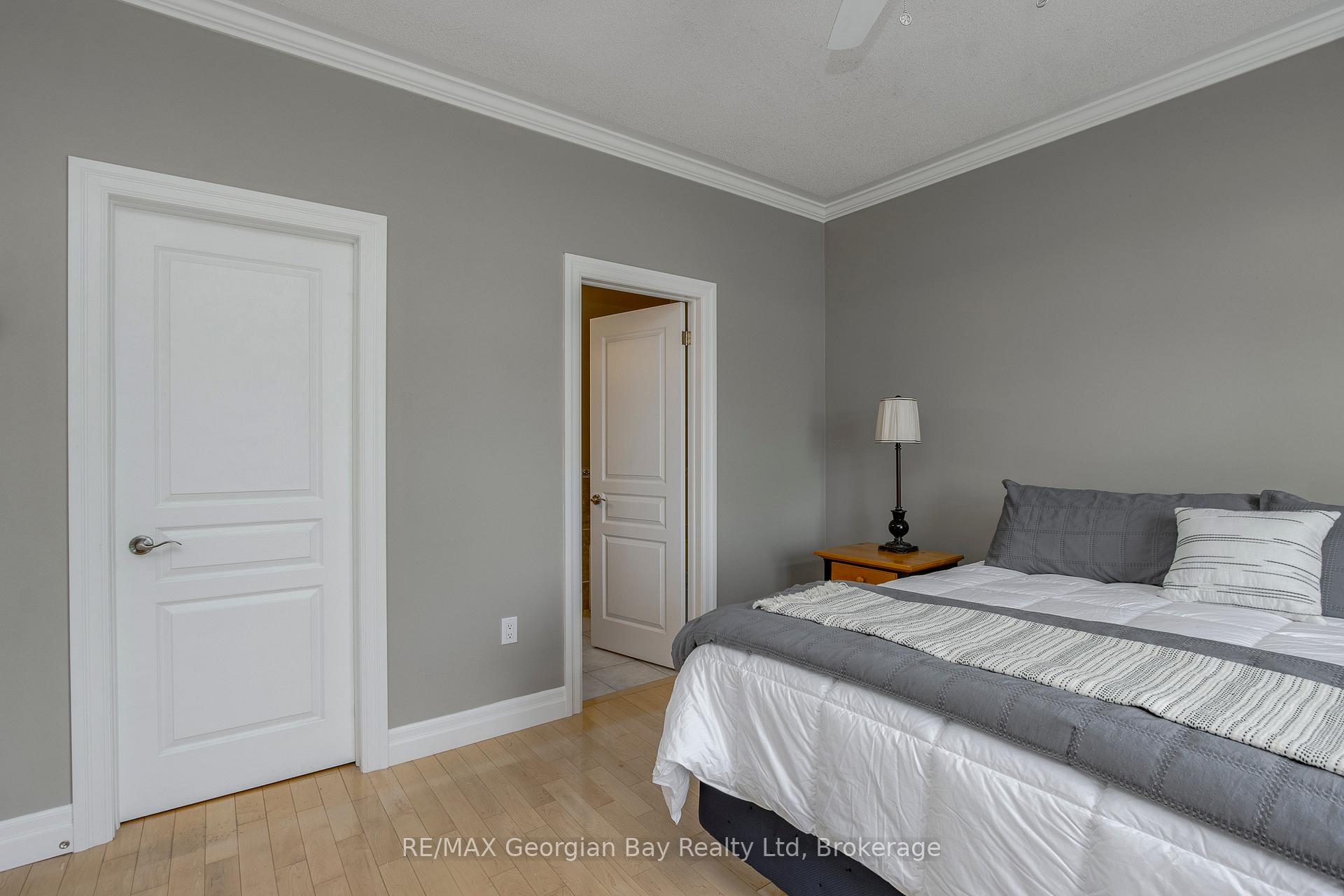 Photo 18 of 422 Aberdeen Boulevard, Midland — HOMEH