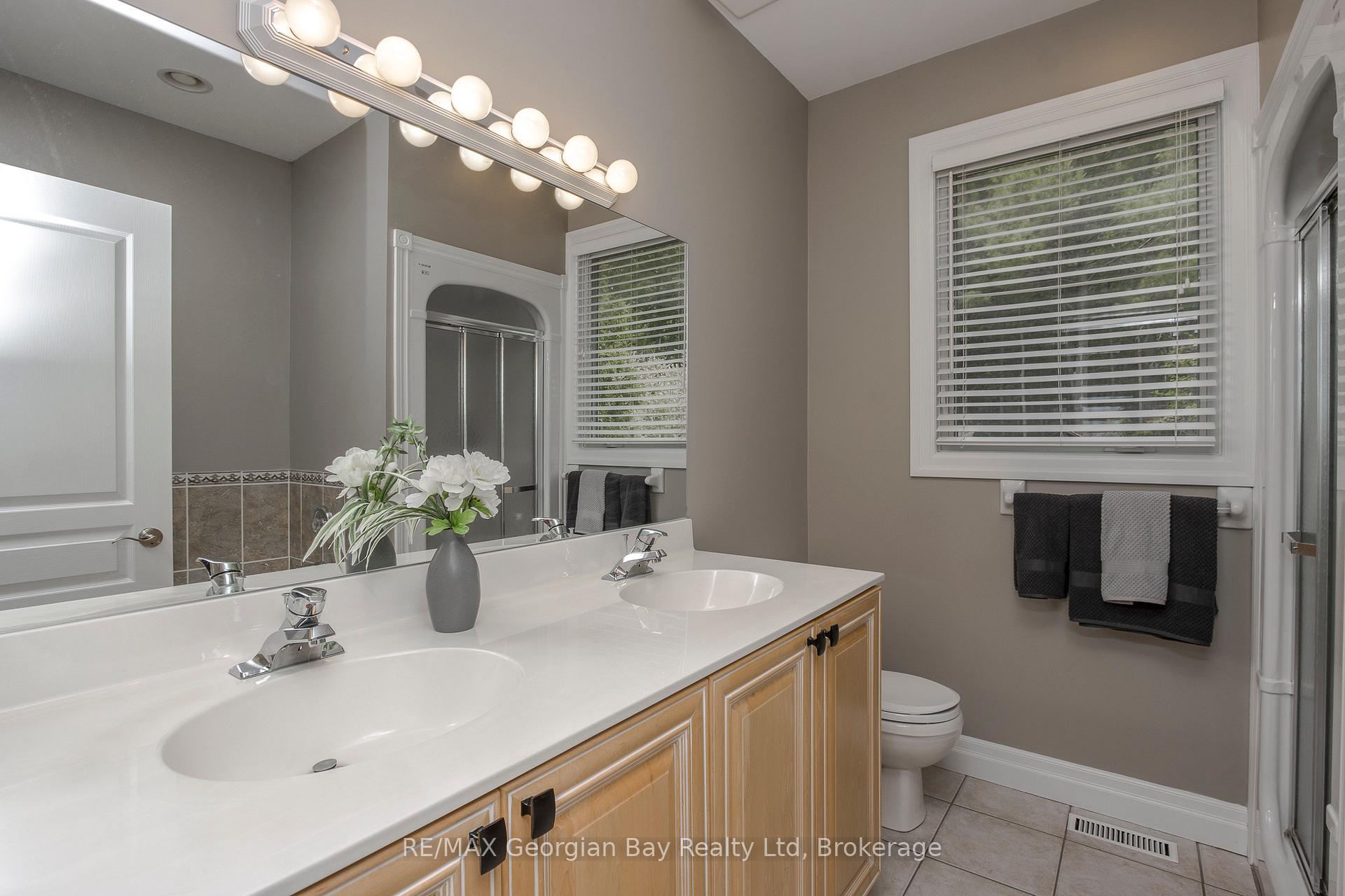 Photo 21 of 422 Aberdeen Boulevard, Midland — HOMEH