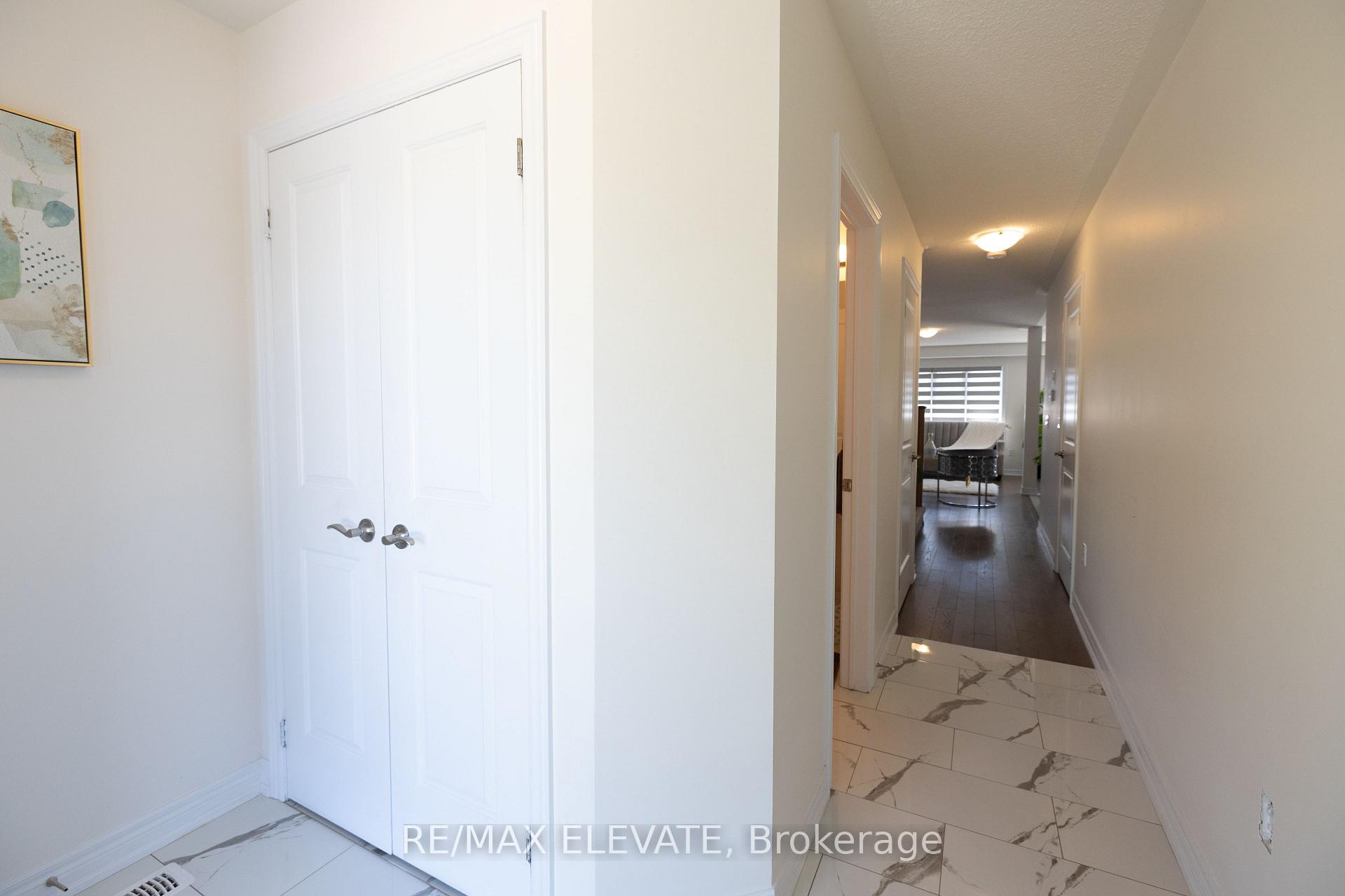 Photo 4 of 84 Cotton Street, Clarington, Bowmanville — HOMEH