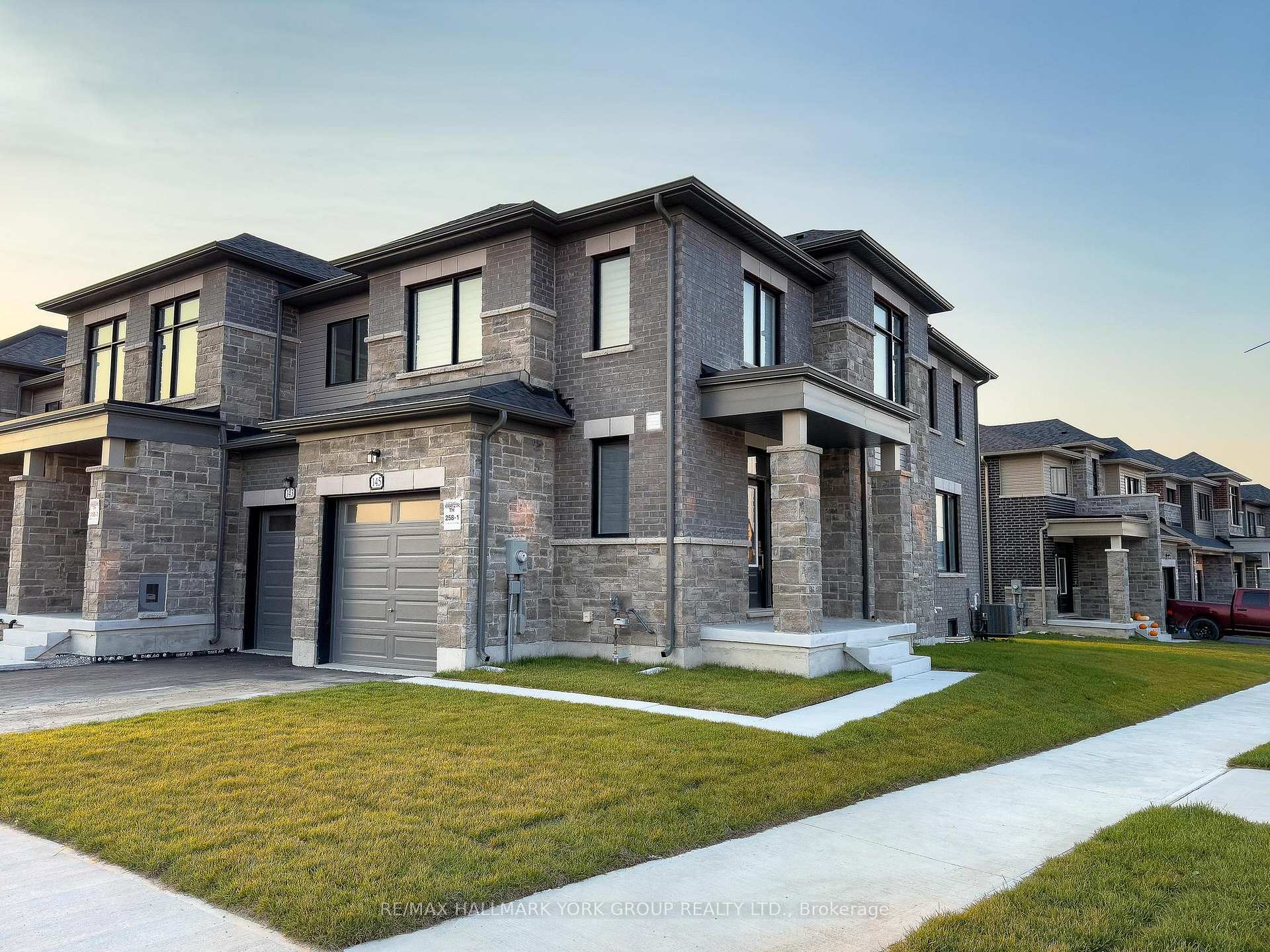 Photo of 145 Fenchurch Manor
