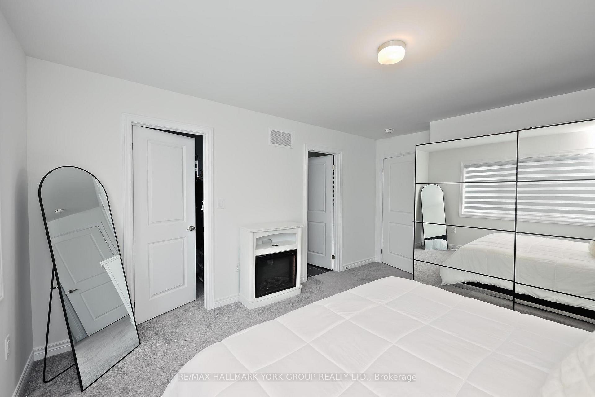 Photo 20 of 145 Fenchurch Manor, Barrie, Painswick South — HOMEH
