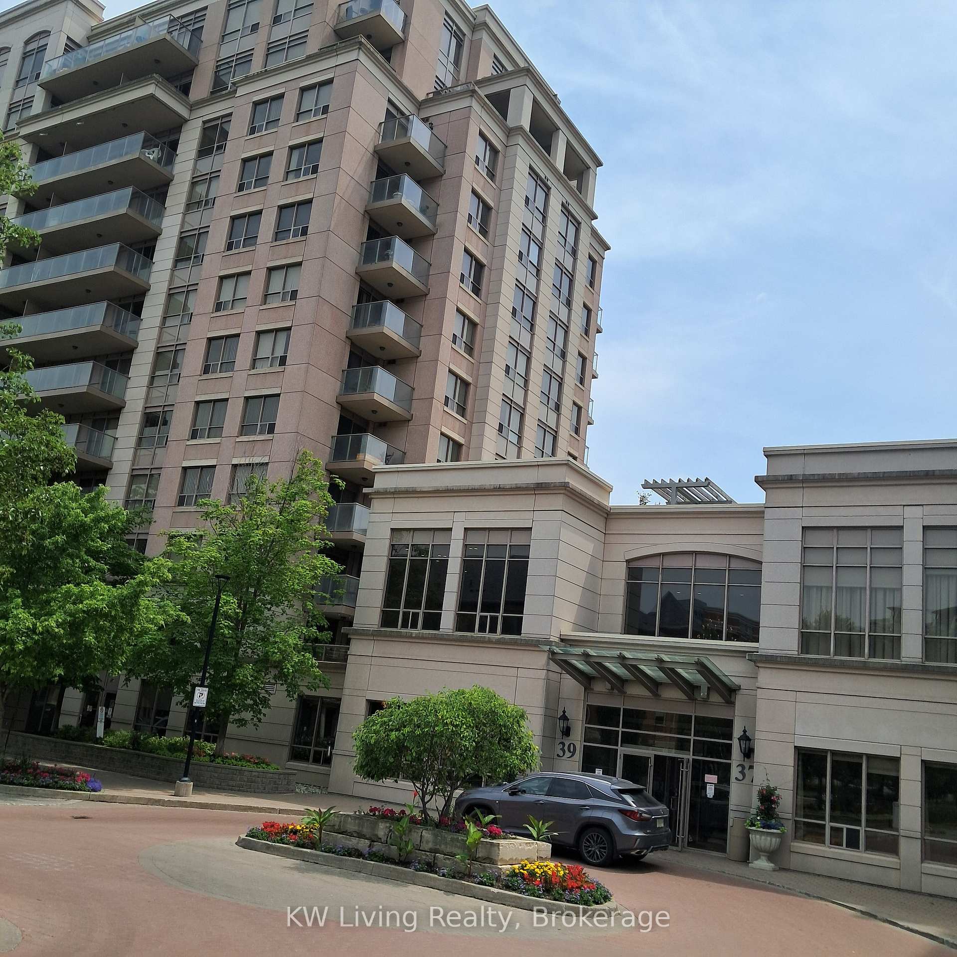 Photo 1 of Unit 309, 39 Galleria Parkway, Markham, Commerce Valley — HOMEH