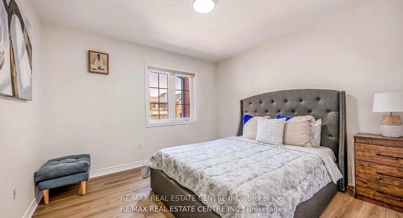 Photo 10 of 590 Grant Way, Milton, Scott — HOMEH