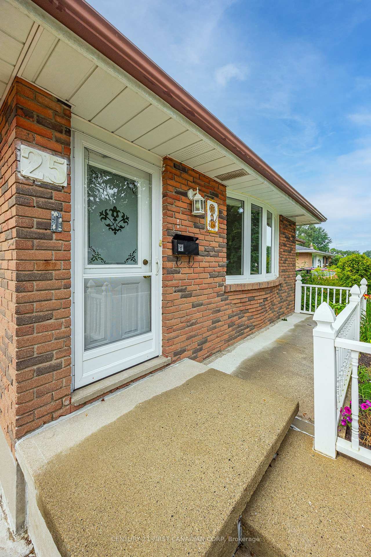 Photo 4 of 25 Noel Avenue, London, East I — HOMEH
