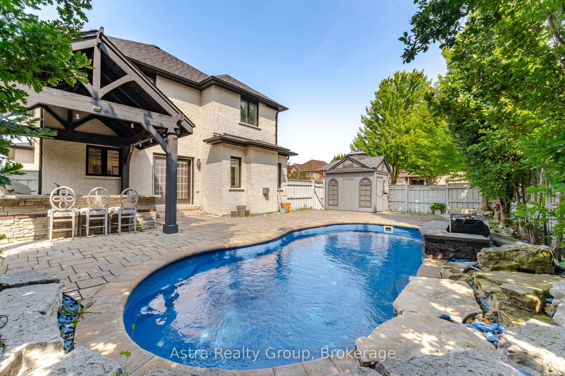 Photo 44 of 162 Corner Brook Crescent, Vaughan, Vellore Village — HOMEH