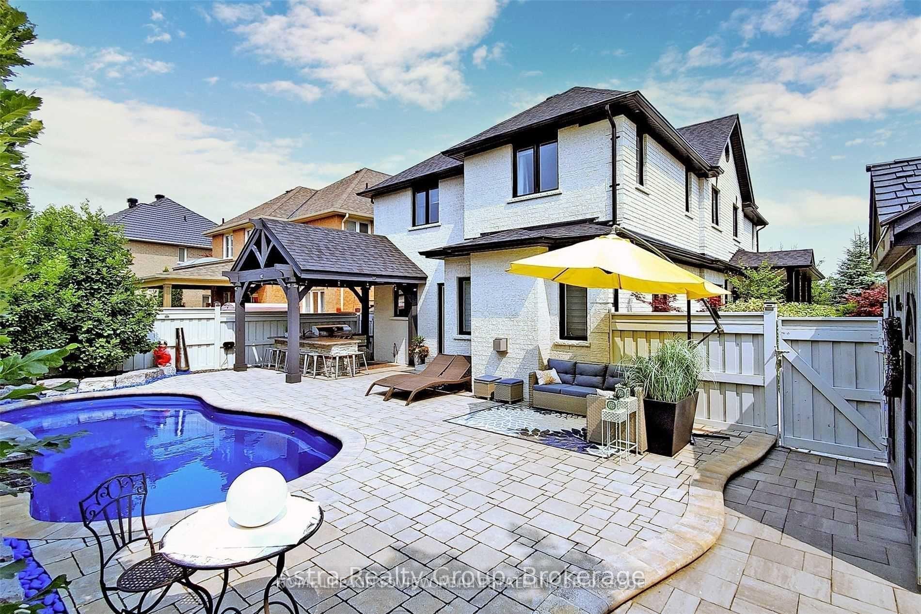 Photo 47 of 162 Corner Brook Crescent, Vaughan, Vellore Village — HOMEH