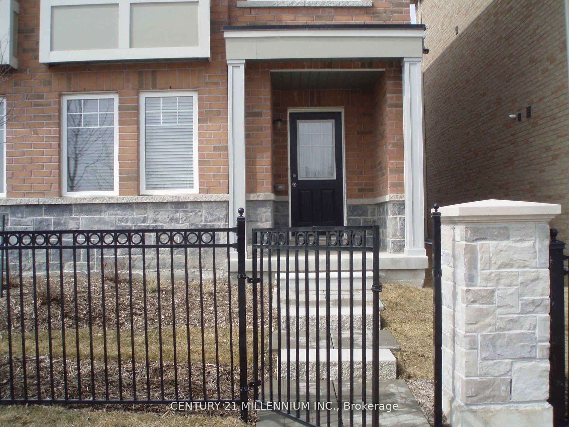 Photo 2 of 62 Magdalene Crescent, Brampton, Heart Lake East — HOMEH