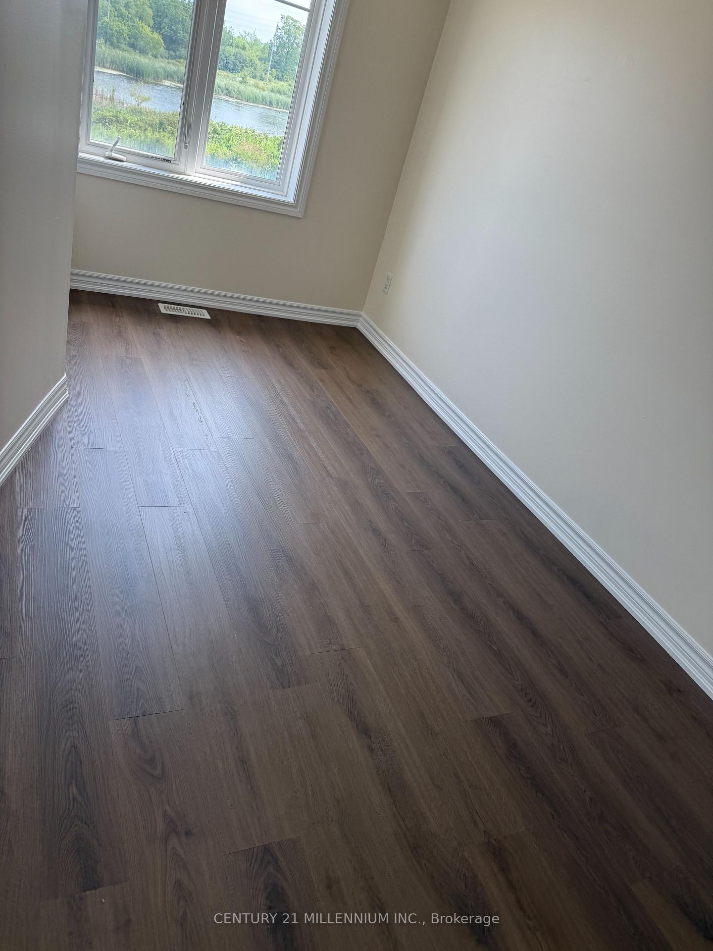 Photo 25 of 62 Magdalene Crescent, Brampton, Heart Lake East — HOMEH