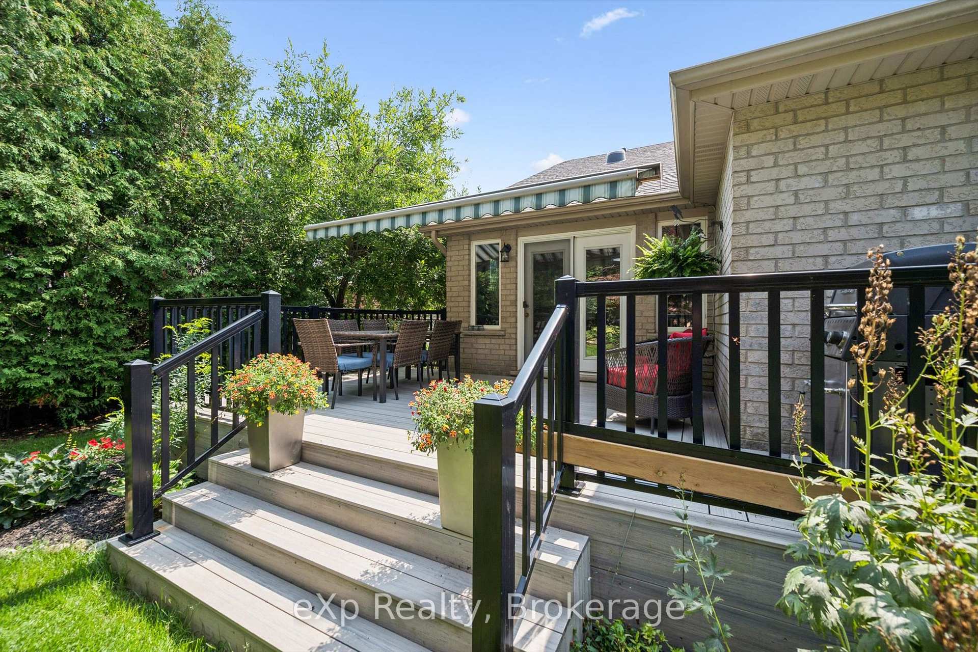 Photo 33 of 125 Halls Drive, Centre Wellington, Elora/Salem — HOMEH