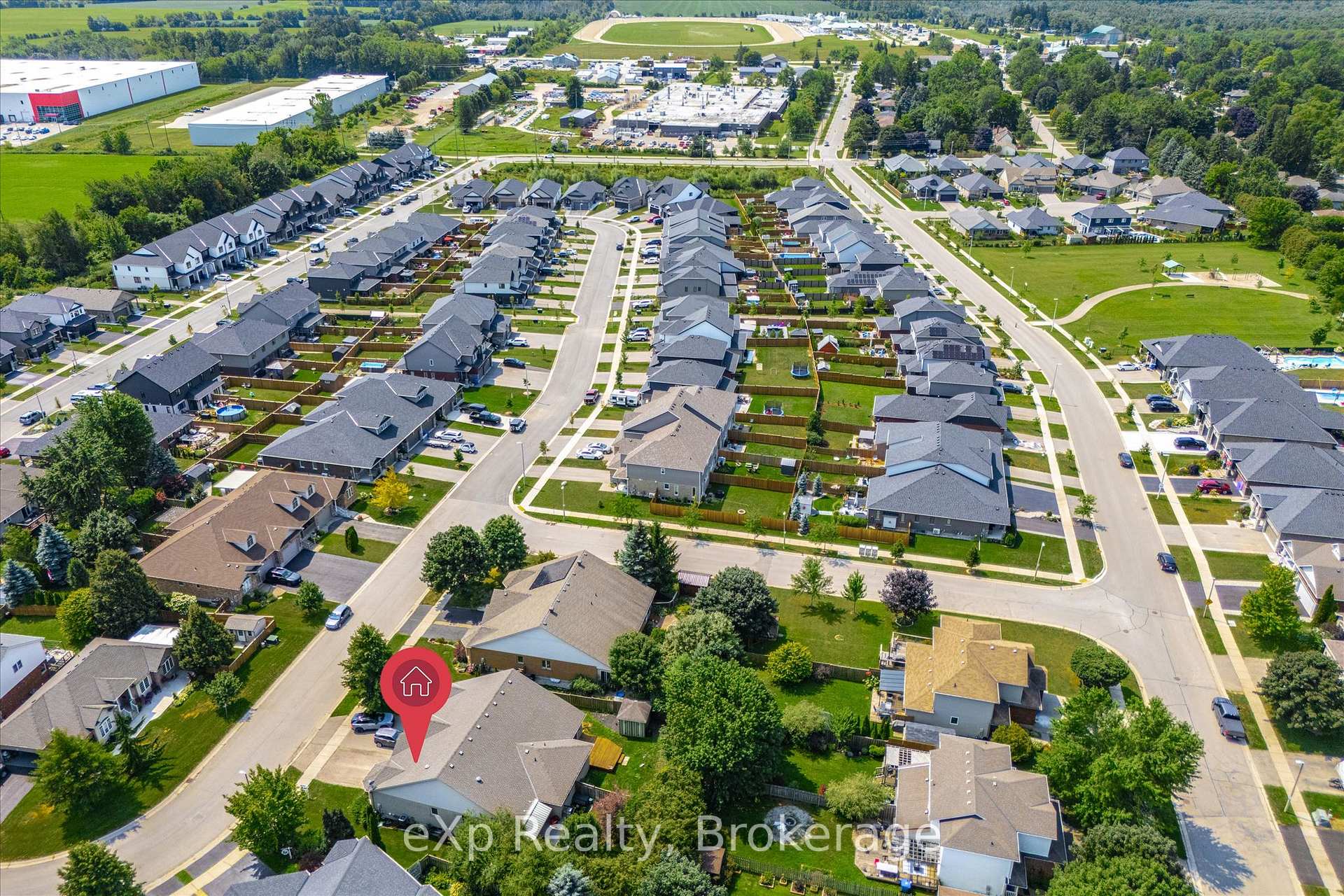Photo 39 of 125 Halls Drive, Centre Wellington, Elora/Salem — HOMEH