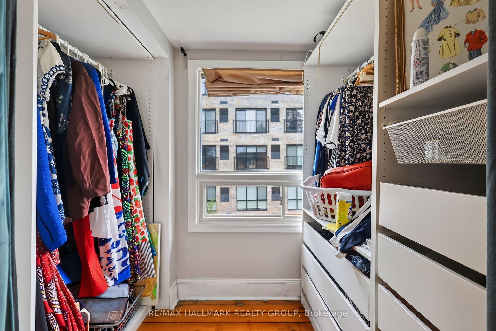 Photo 24 of 664 Center Street, Ottawa, Castle Heights/Rideau High — HOMEH