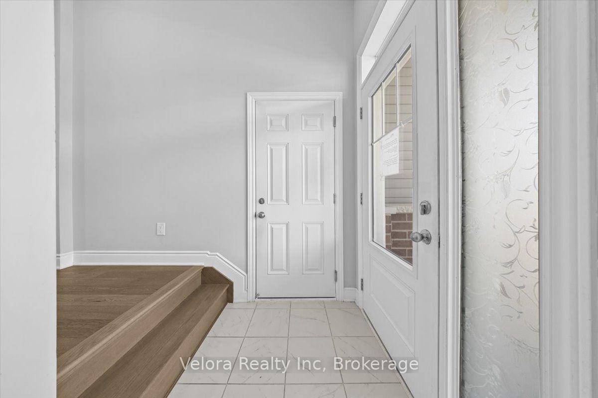 Photo 6 of 557 Flagstaff Drive, Ottawa, Barrhaven - Half Moon Bay — HOMEH