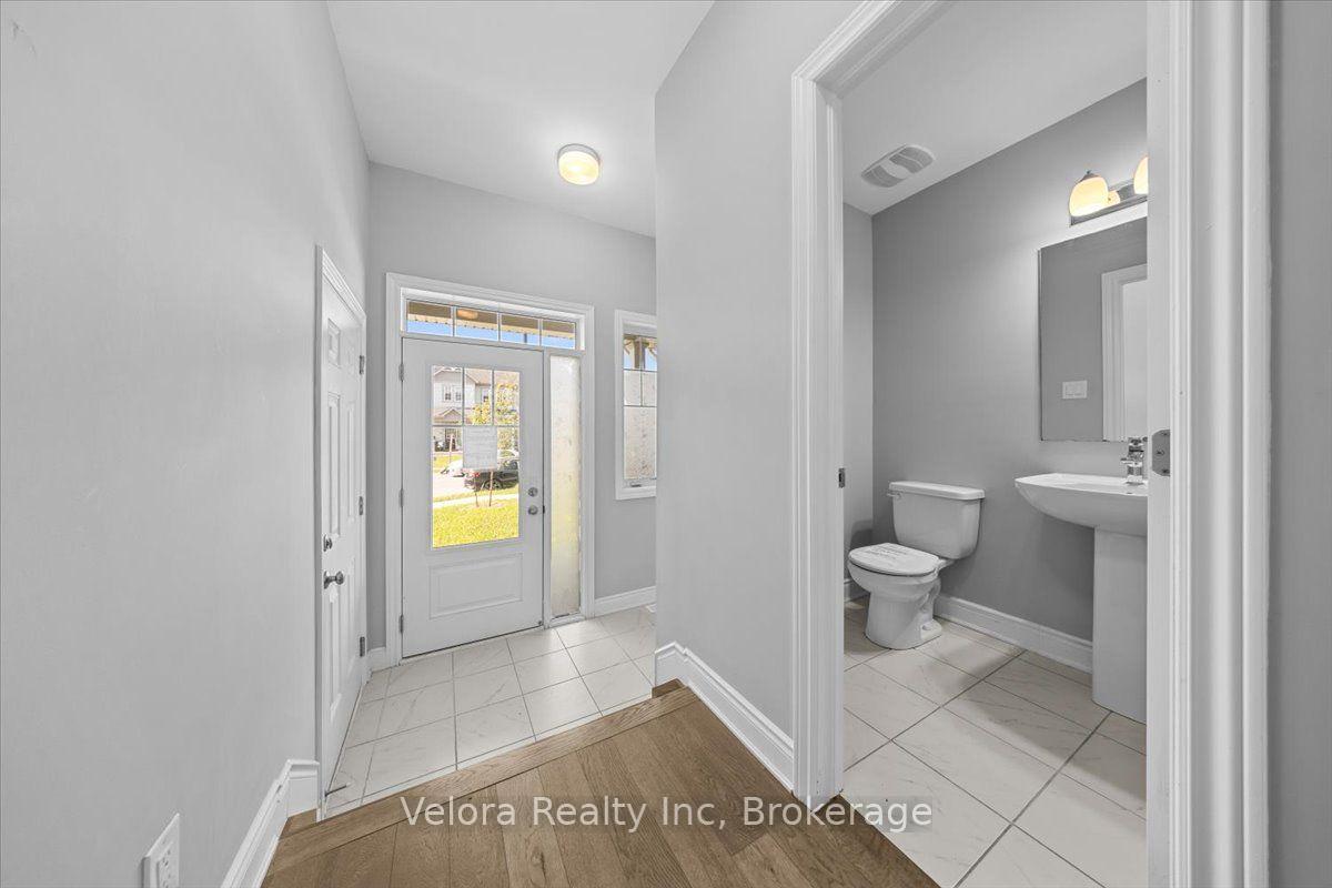 Photo 7 of 557 Flagstaff Drive, Ottawa, Barrhaven - Half Moon Bay — HOMEH