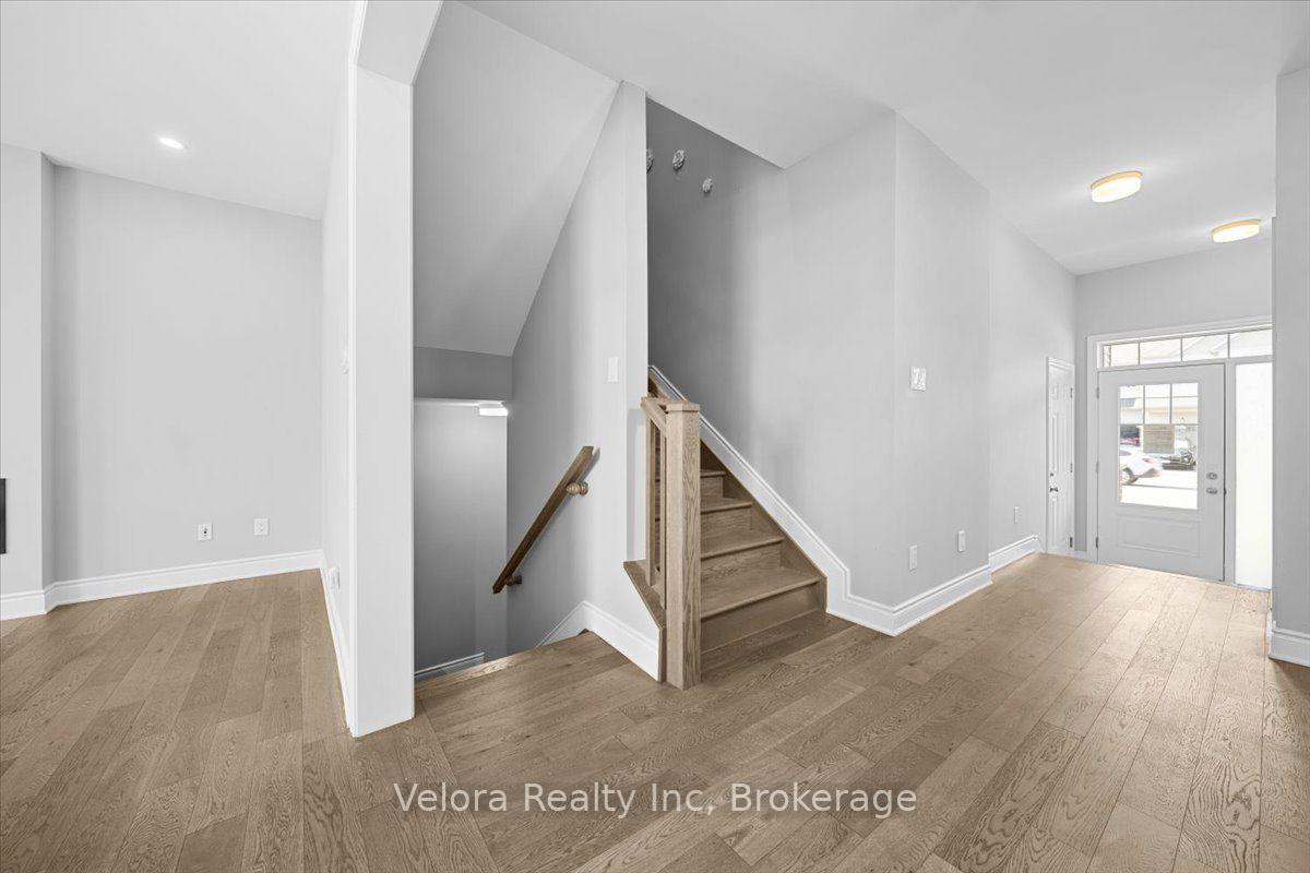 Photo 23 of 557 Flagstaff Drive, Ottawa, Barrhaven - Half Moon Bay — HOMEH