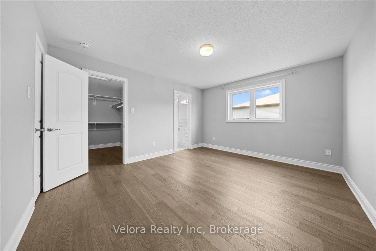 Photo 26 of 557 Flagstaff Drive, Ottawa, Barrhaven - Half Moon Bay — HOMEH