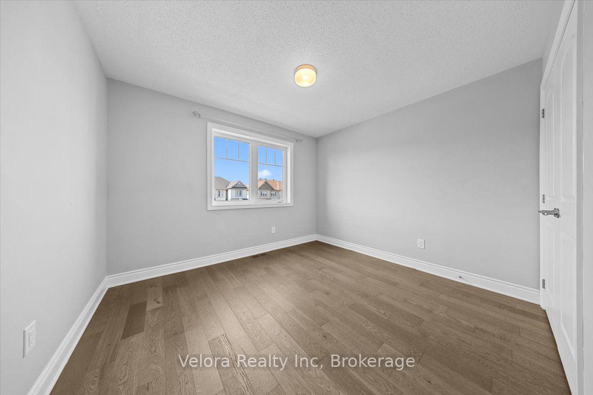 Photo 31 of 557 Flagstaff Drive, Ottawa, Barrhaven - Half Moon Bay — HOMEH