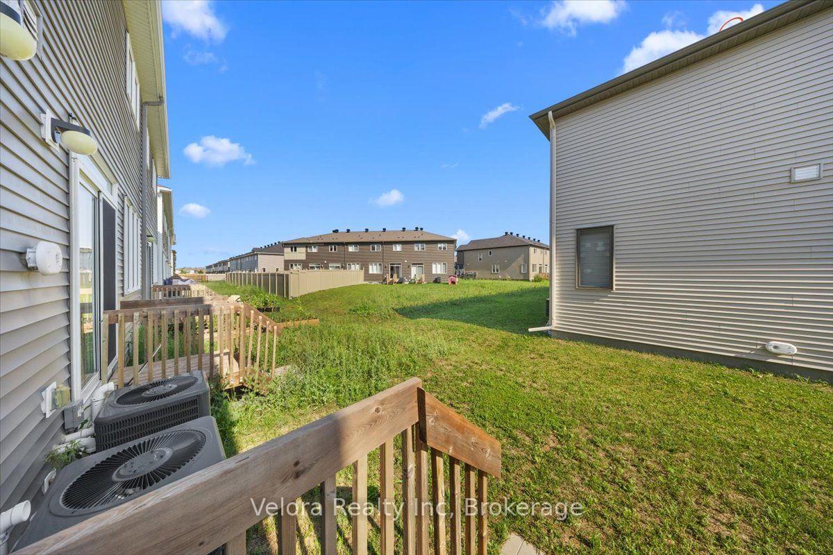 Photo 34 of 557 Flagstaff Drive, Ottawa, Barrhaven - Half Moon Bay — HOMEH