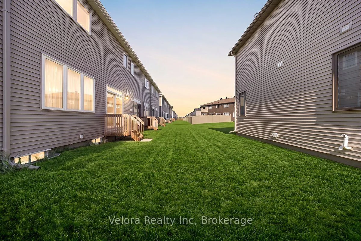 Photo 43 of 557 Flagstaff Drive, Ottawa, Barrhaven - Half Moon Bay — HOMEH