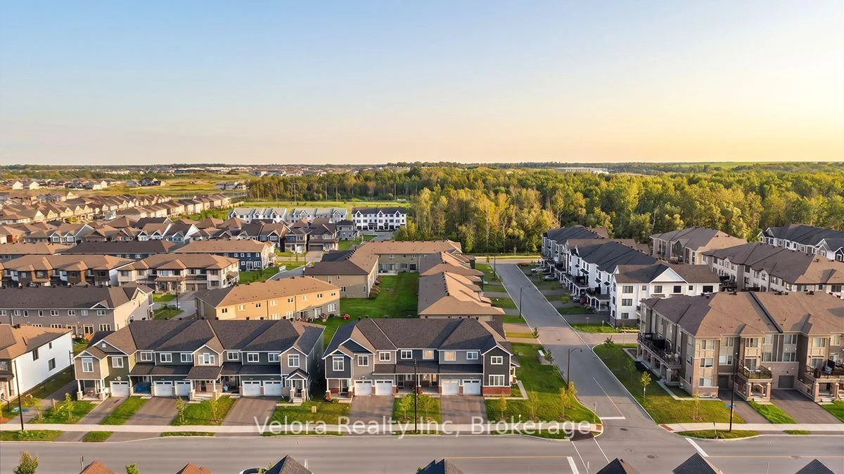 Photo 45 of 557 Flagstaff Drive, Ottawa, Barrhaven - Half Moon Bay — HOMEH
