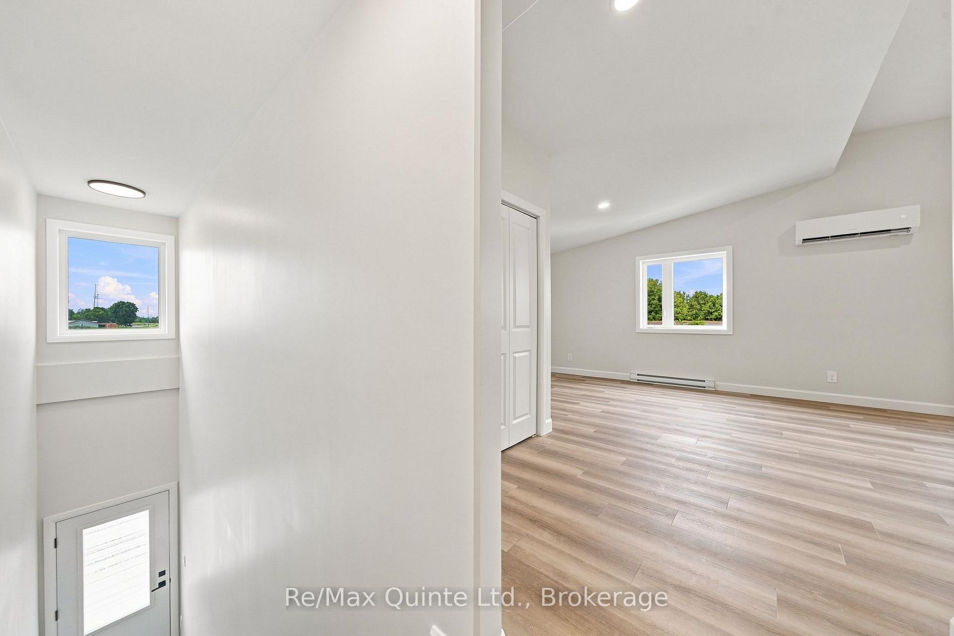Photo 15 of Unit D, 5 Sienna Avenue, Belleville, Belleville Ward — HOMEH