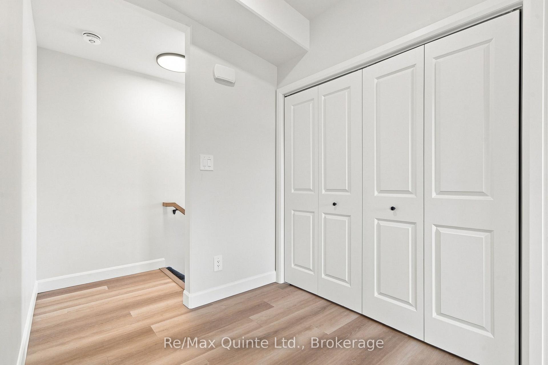 Photo 18 of Unit D, 5 Sienna Avenue, Belleville, Belleville Ward — HOMEH