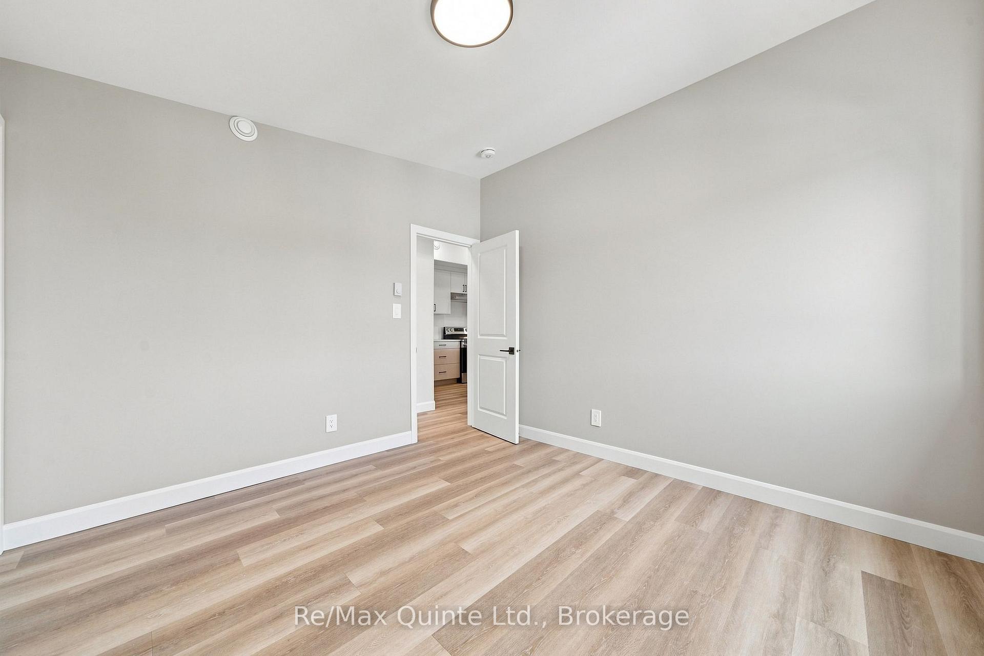 Photo 37 of Unit D, 5 Sienna Avenue, Belleville, Belleville Ward — HOMEH