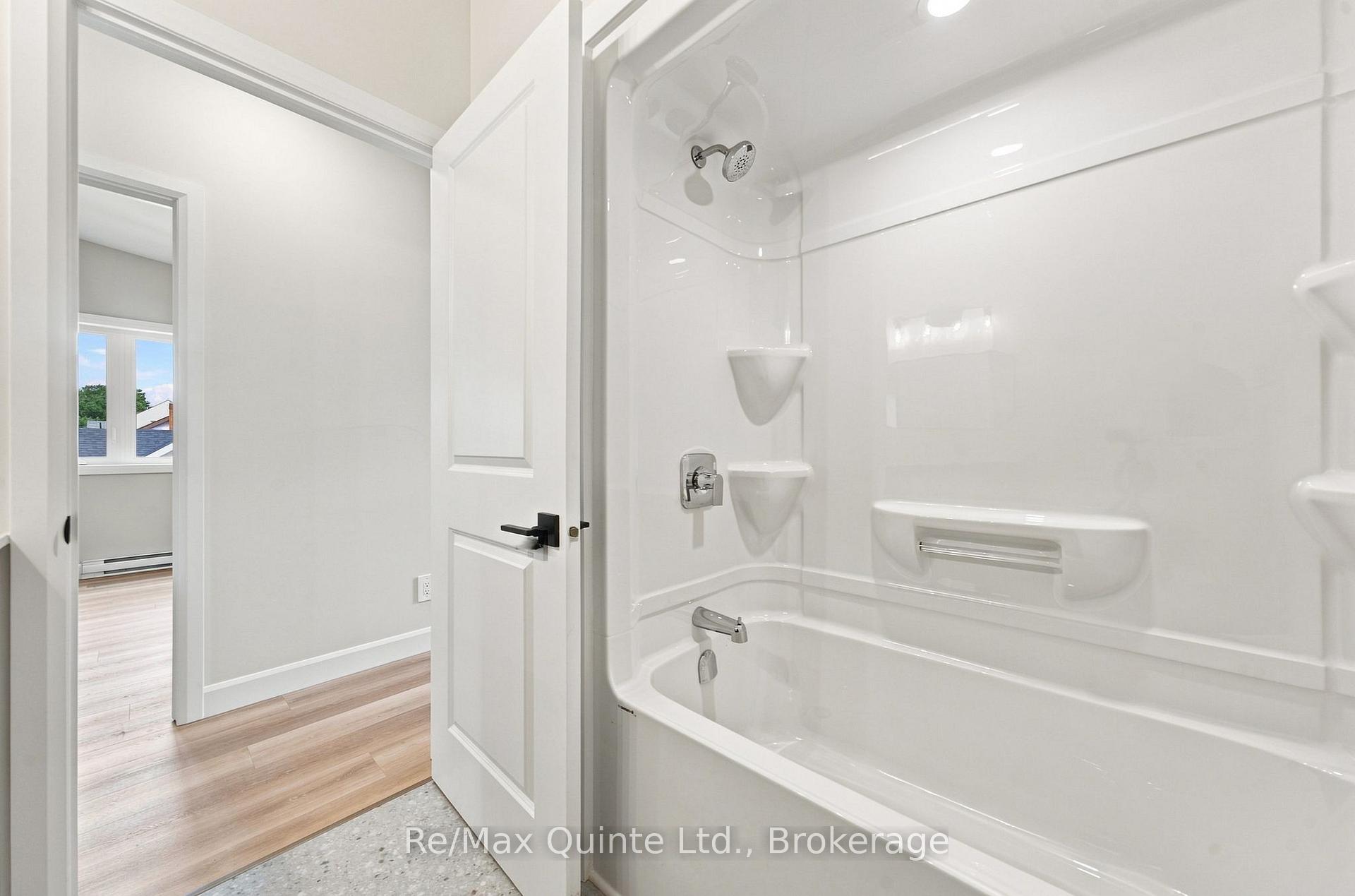 Photo 41 of Unit D, 5 Sienna Avenue, Belleville, Belleville Ward — HOMEH