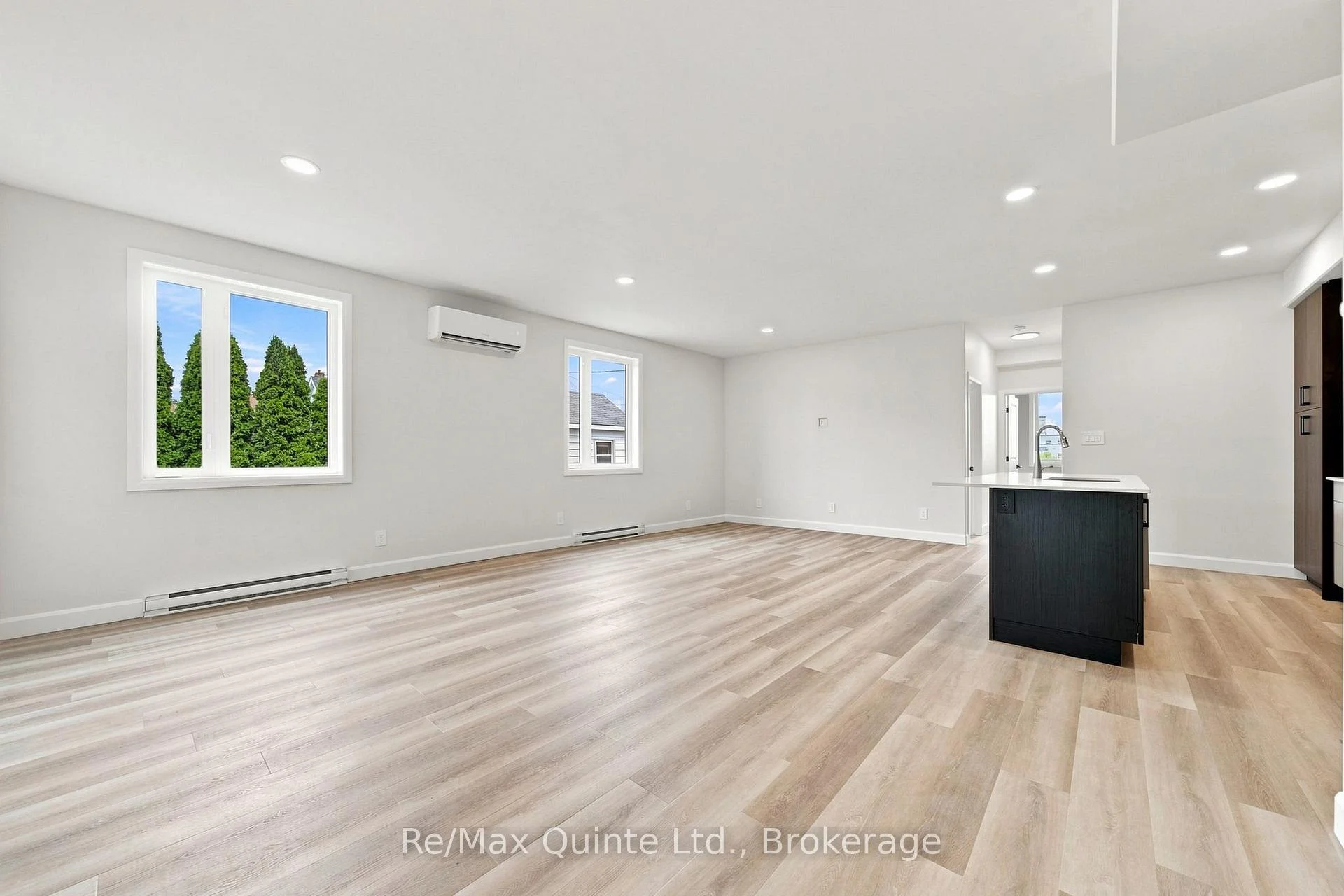 Photo 30 of Unit D, 5 Sienna Avenue, Belleville, Belleville Ward — HOMEH