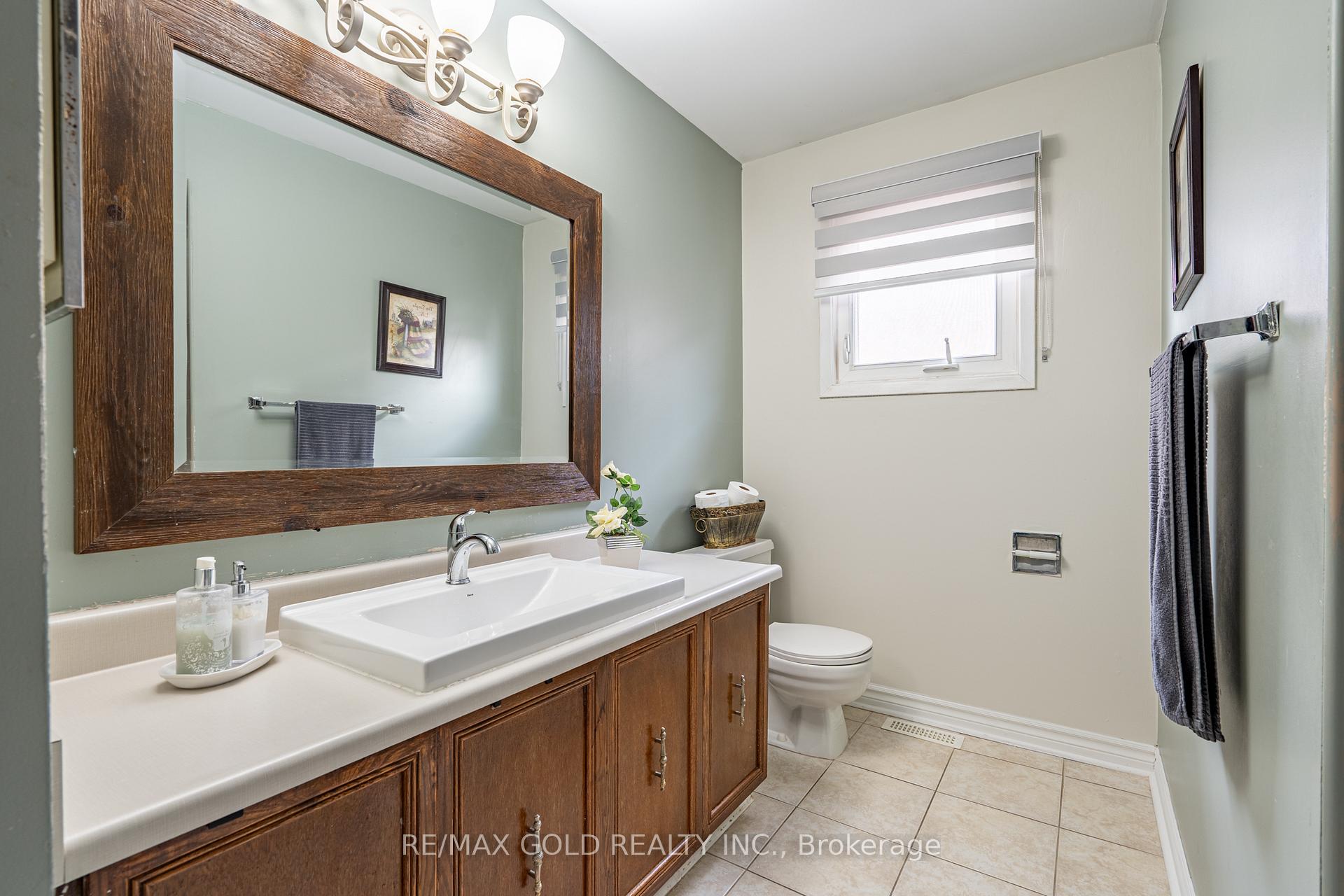 Photo 29 of 86 Whitehaven Drive, Brampton, Heart Lake West — HOMEH