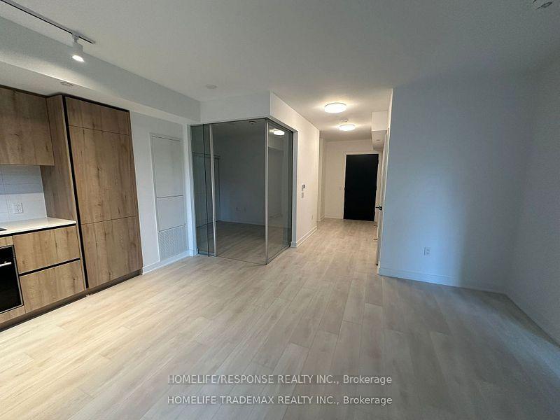 Photo 5 of Unit 416, 117 Broadway Avenue, Toronto, Mount Pleasant West — HOMEH