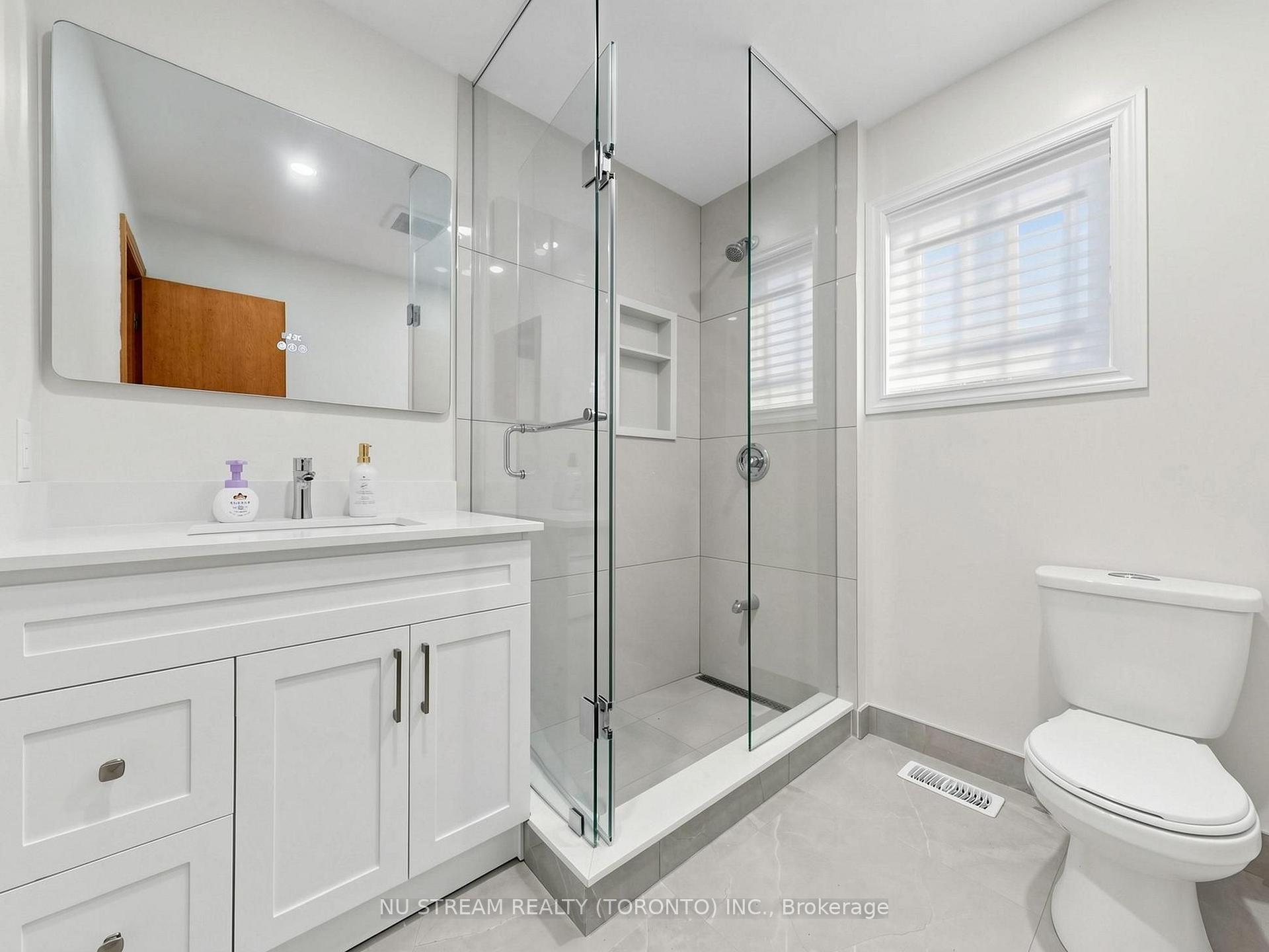 Photo 19 of 117 Ambercroft Boulevard, Scarborough, Steeles — HOMEH