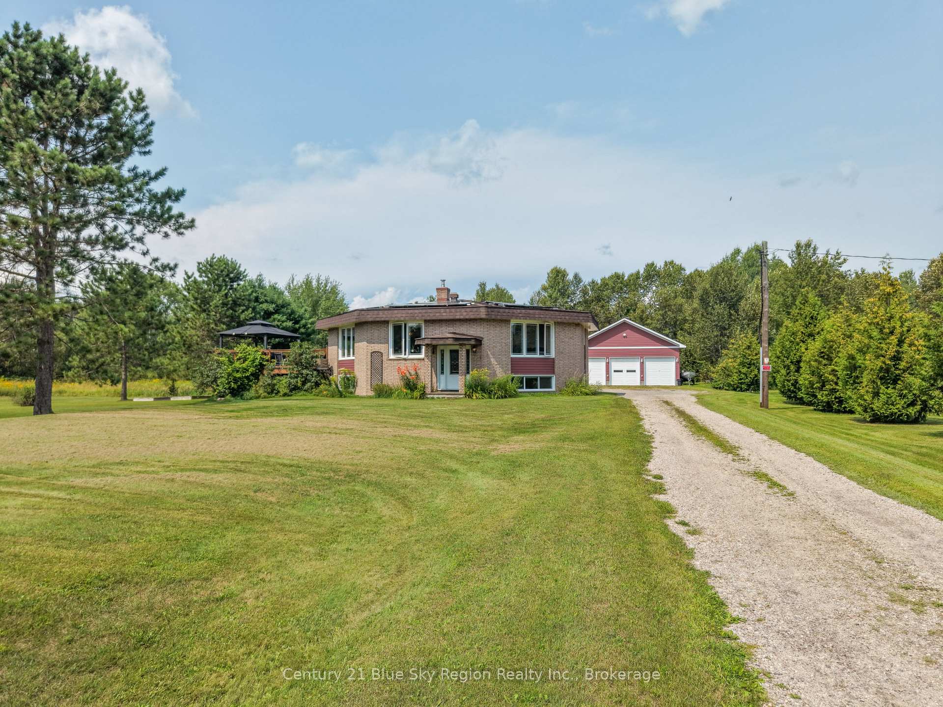 Photo 1 of 71 Levert Drive, West Nipissing, Sturgeon Falls — HOMEH
