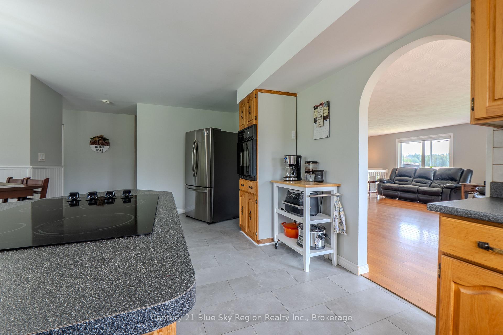 Photo 7 of 71 Levert Drive, West Nipissing, Sturgeon Falls — HOMEH