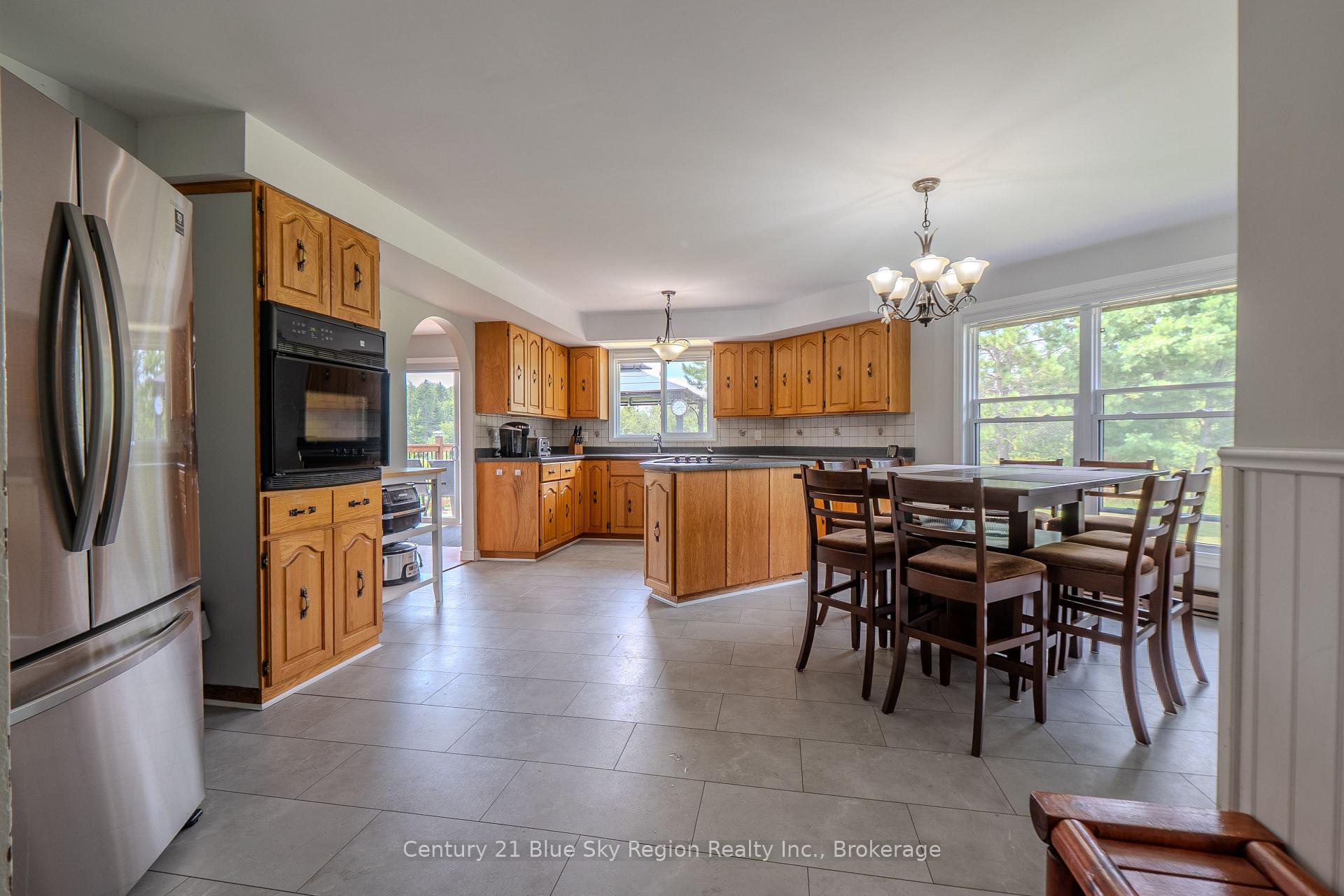 Photo 8 of 71 Levert Drive, West Nipissing, Sturgeon Falls — HOMEH