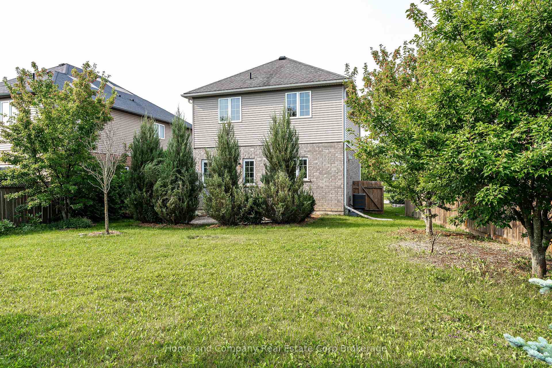 Photo 5 of 52 Thomas Street, Stratford — HOMEH