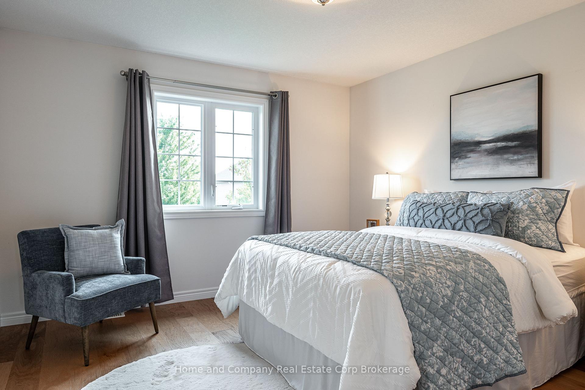 Photo 25 of 52 Thomas Street, Stratford — HOMEH