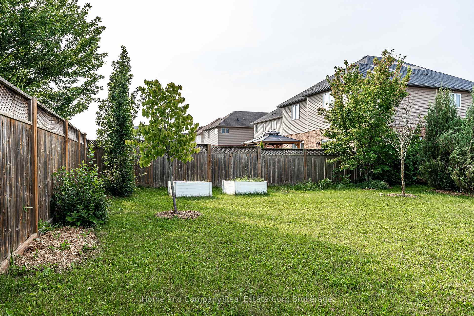 Photo 31 of 52 Thomas Street, Stratford — HOMEH