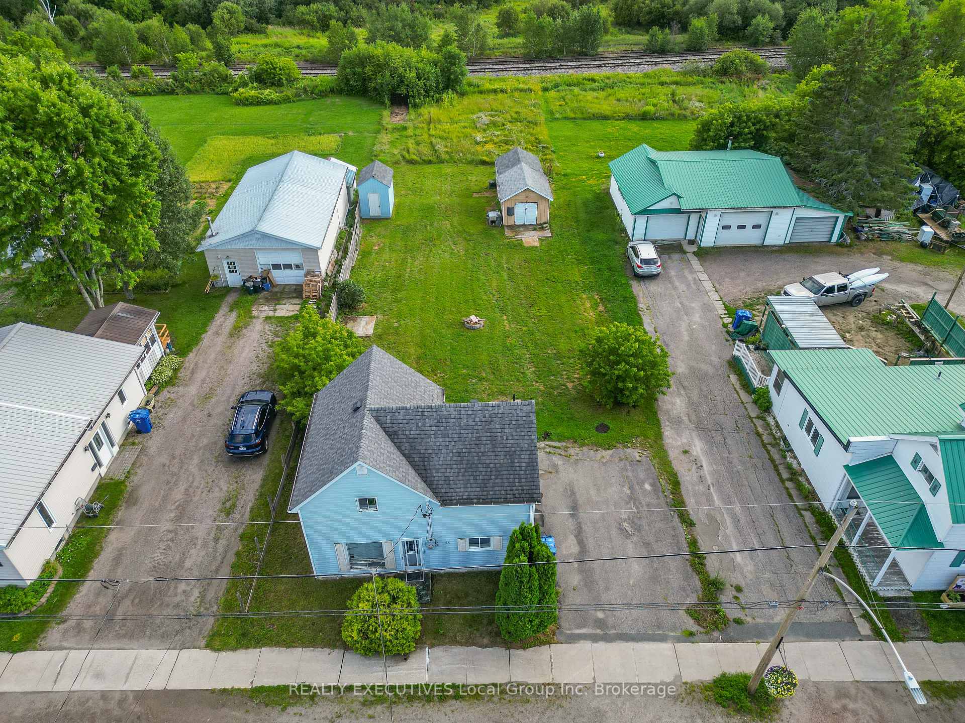 Photo 2 of 44 Principal Street W, West Nipissing, Verner — HOMEH