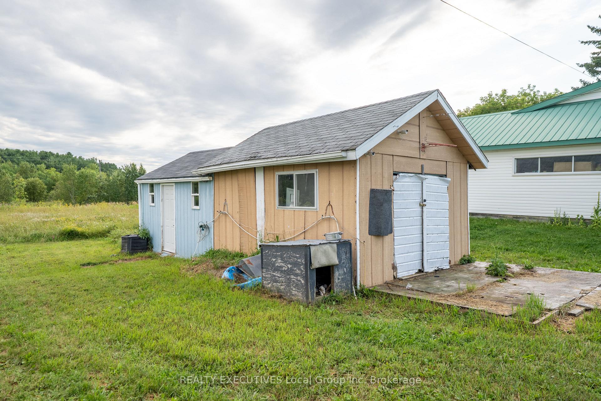 Photo 19 of 44 Principal Street W, West Nipissing, Verner — HOMEH
