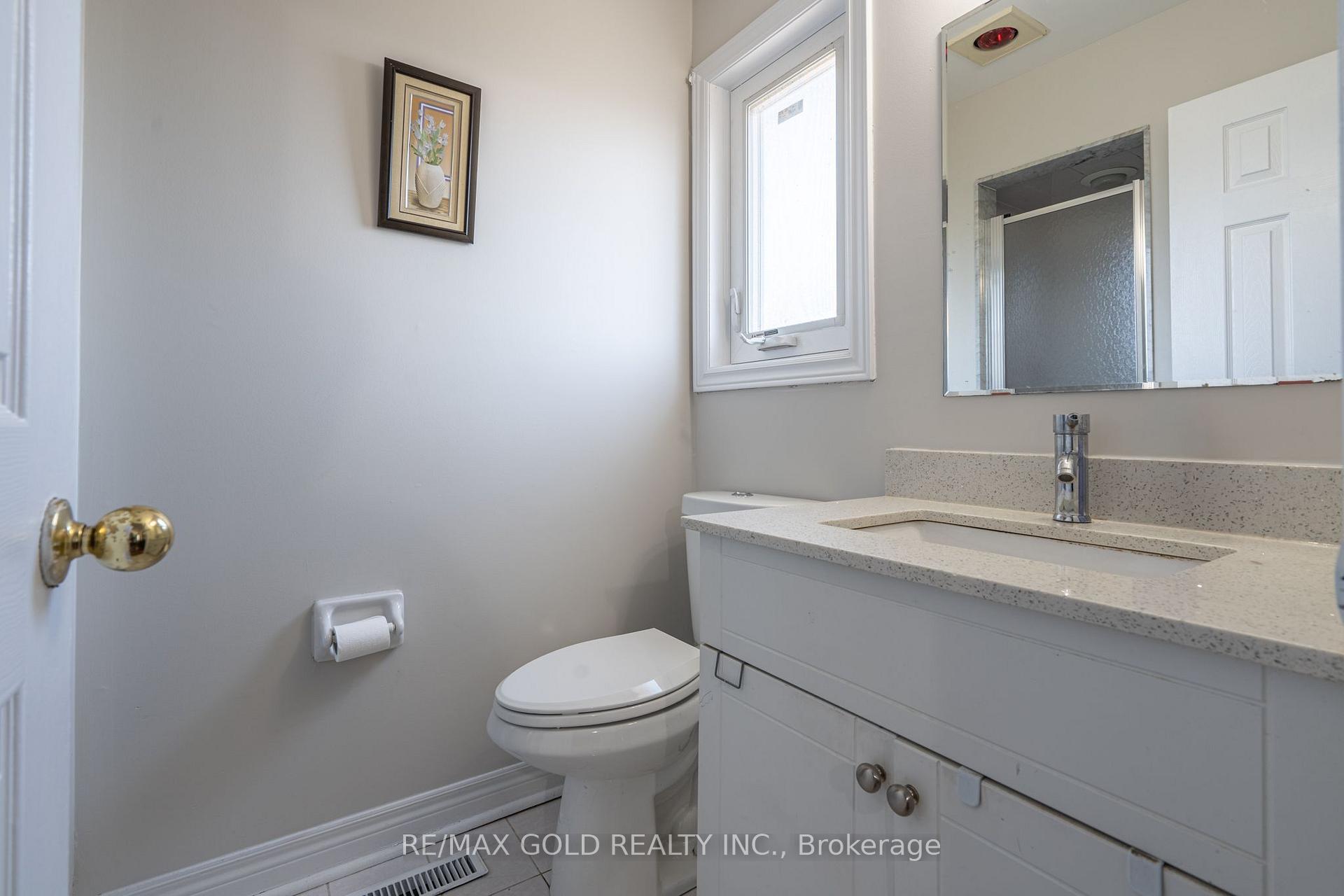 Photo 22 of 121 Bighorn Crescent, Brampton, Sandringham-Wellington — HOMEH