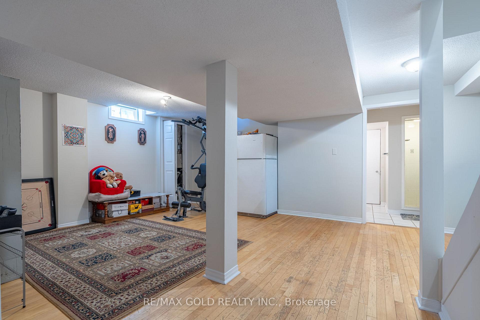 Photo 30 of 121 Bighorn Crescent, Brampton, Sandringham-Wellington — HOMEH