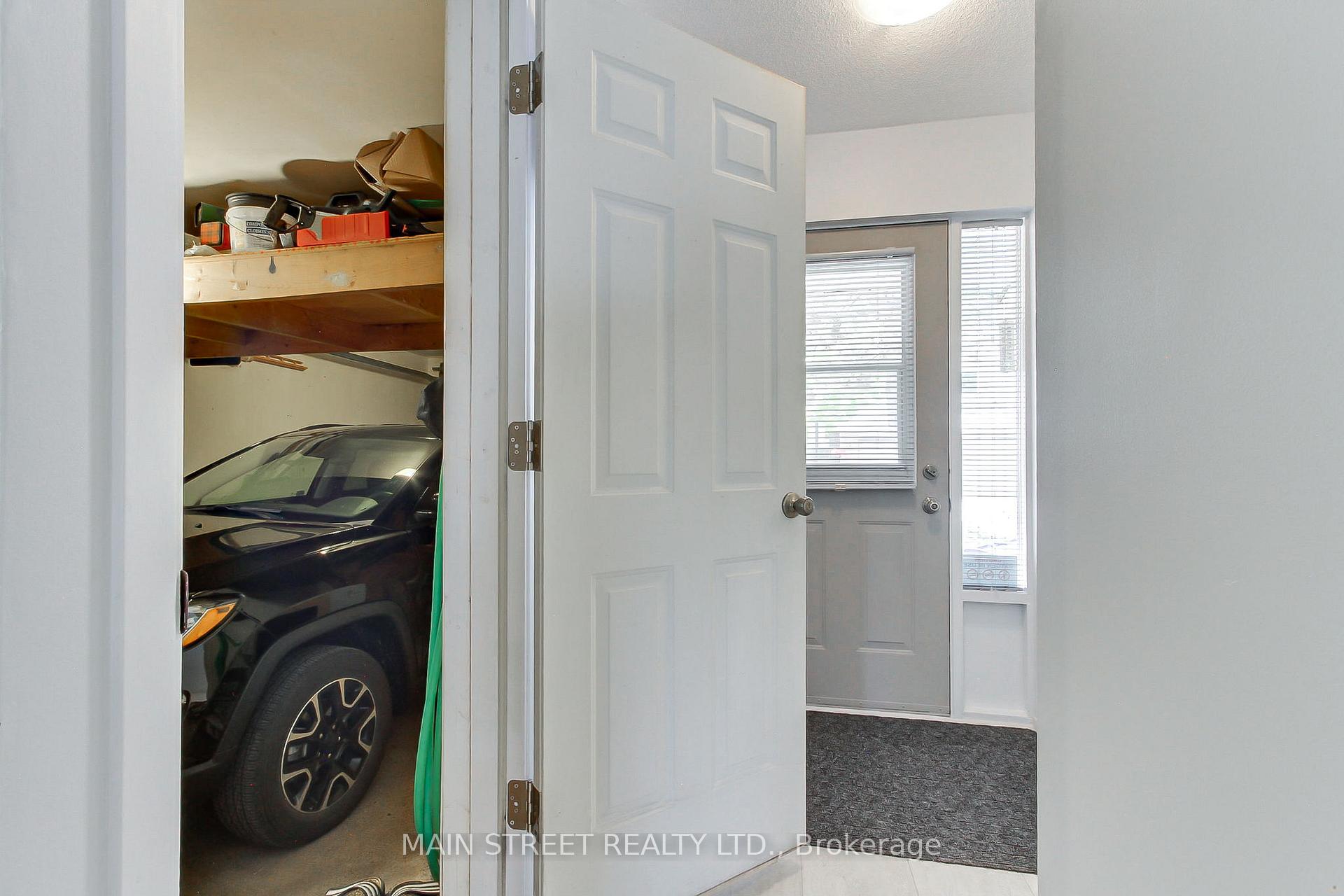 Photo 7 of 574 Jack Giles Circle, Newmarket, Summerhill Estates — HOMEH