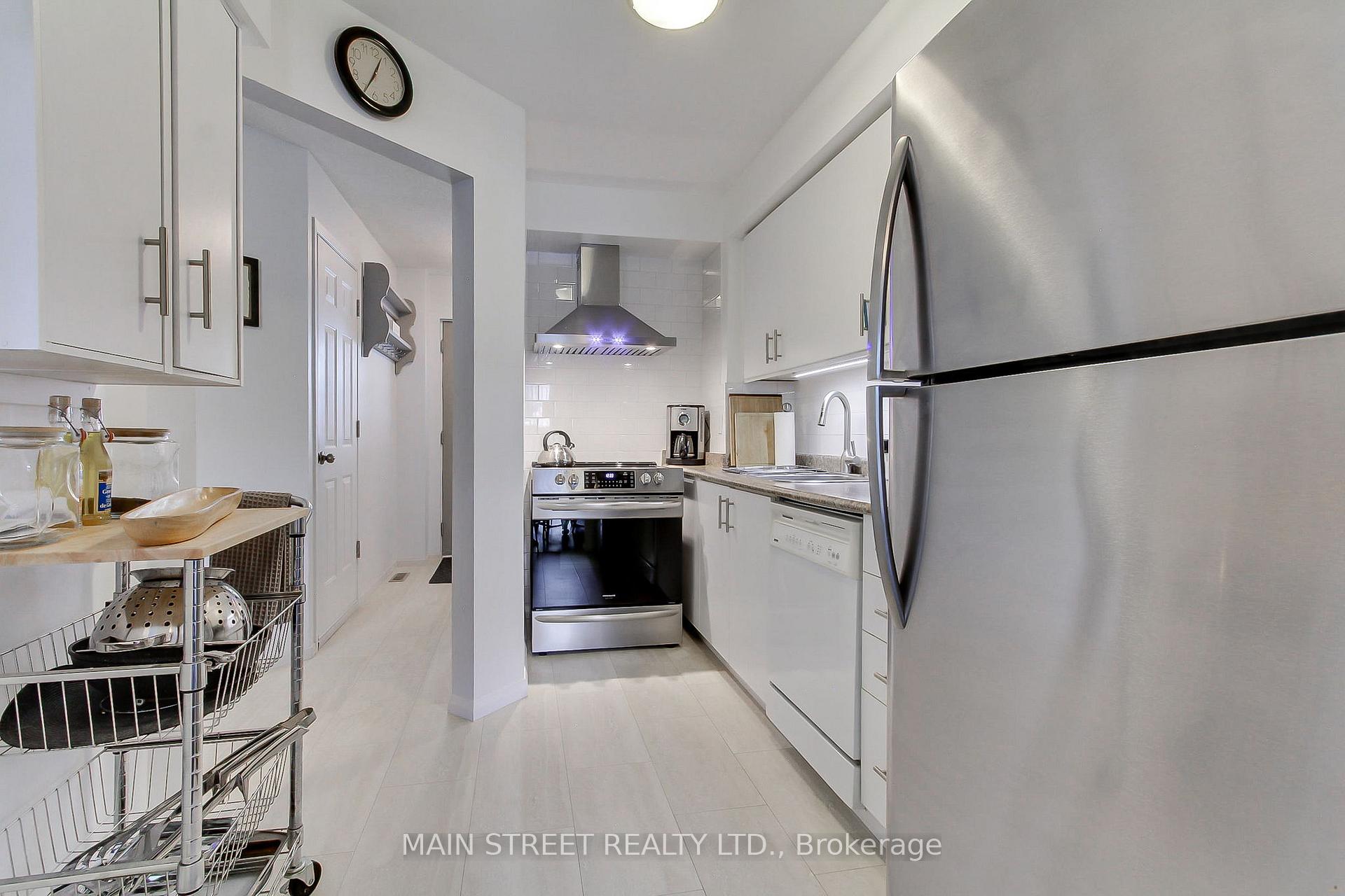 Photo 11 of 574 Jack Giles Circle, Newmarket, Summerhill Estates — HOMEH