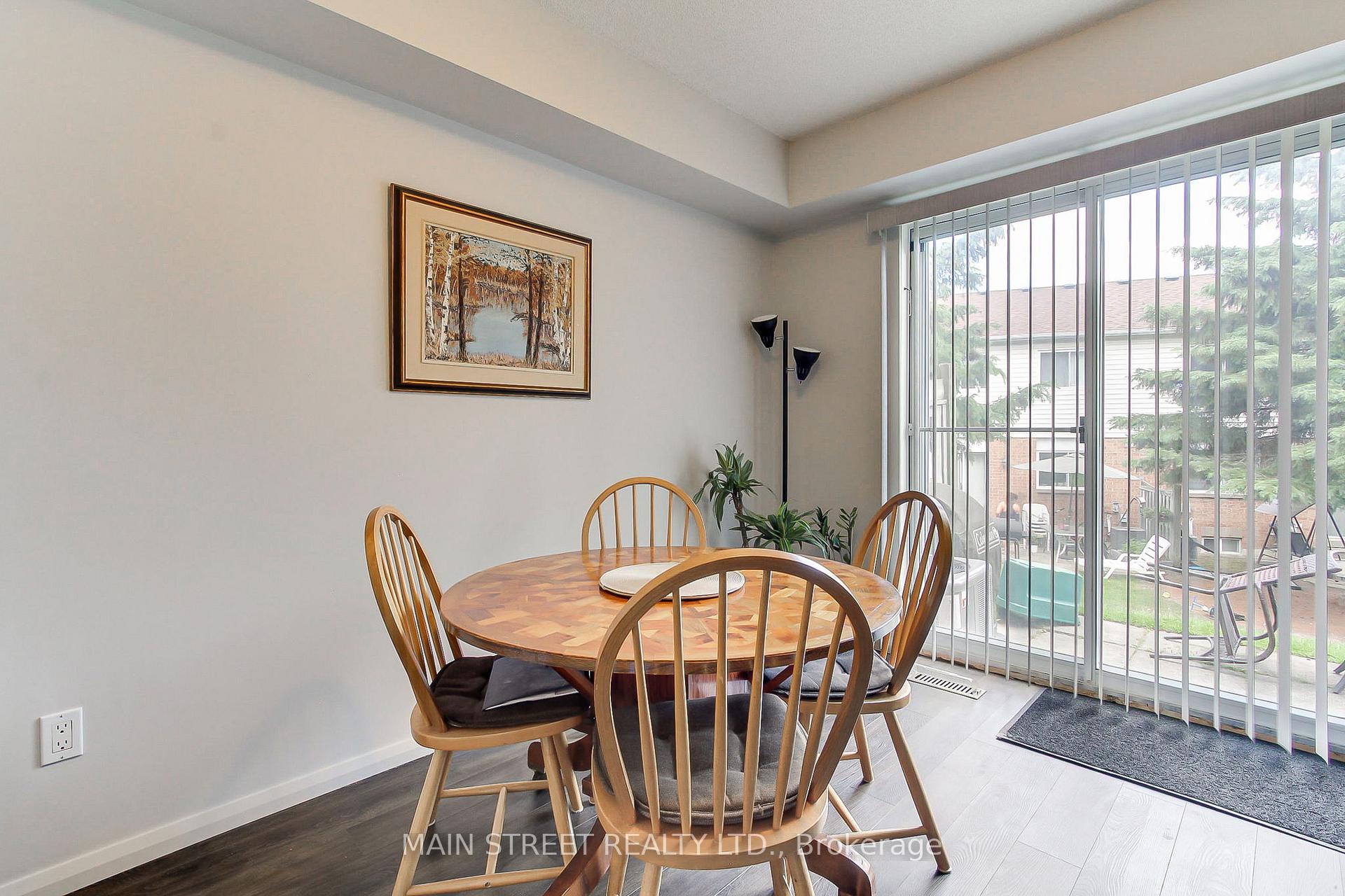 Photo 15 of 574 Jack Giles Circle, Newmarket, Summerhill Estates — HOMEH