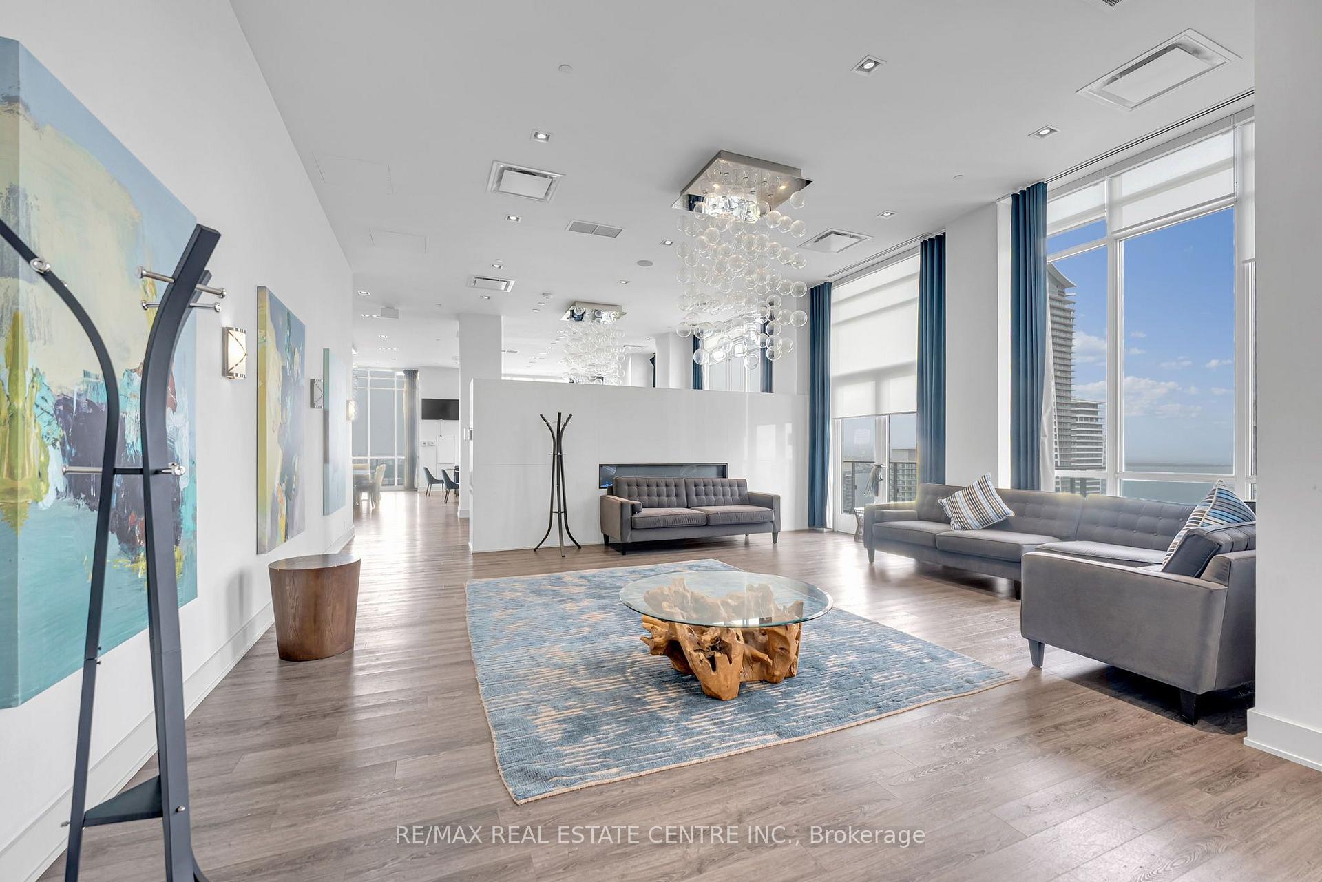 Photo 38 of Unit 809, 10 Park Lawn Road, Etobicoke, Mimico — HOMEH