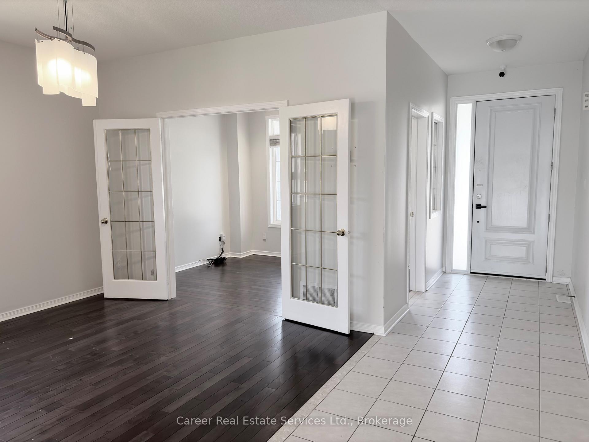 Photo 3 of 12 Cragg Crescent, Ajax, Northwest Ajax — HOMEH