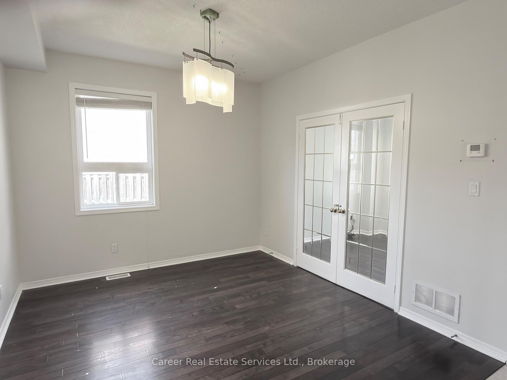 Photo 5 of 12 Cragg Crescent, Ajax, Northwest Ajax — HOMEH