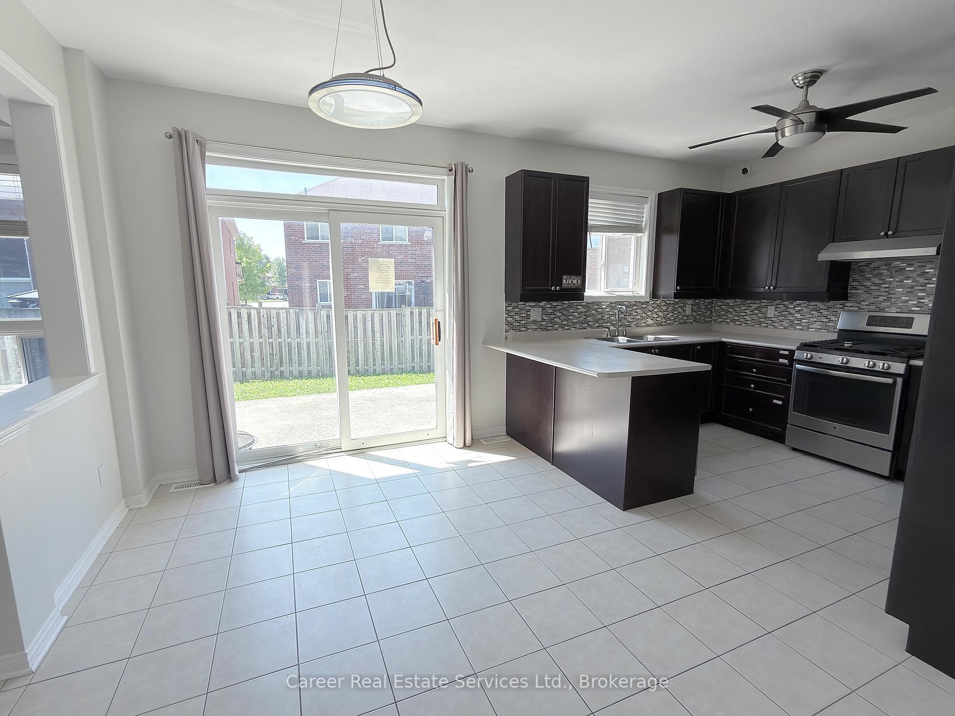 Photo 6 of 12 Cragg Crescent, Ajax, Northwest Ajax — HOMEH