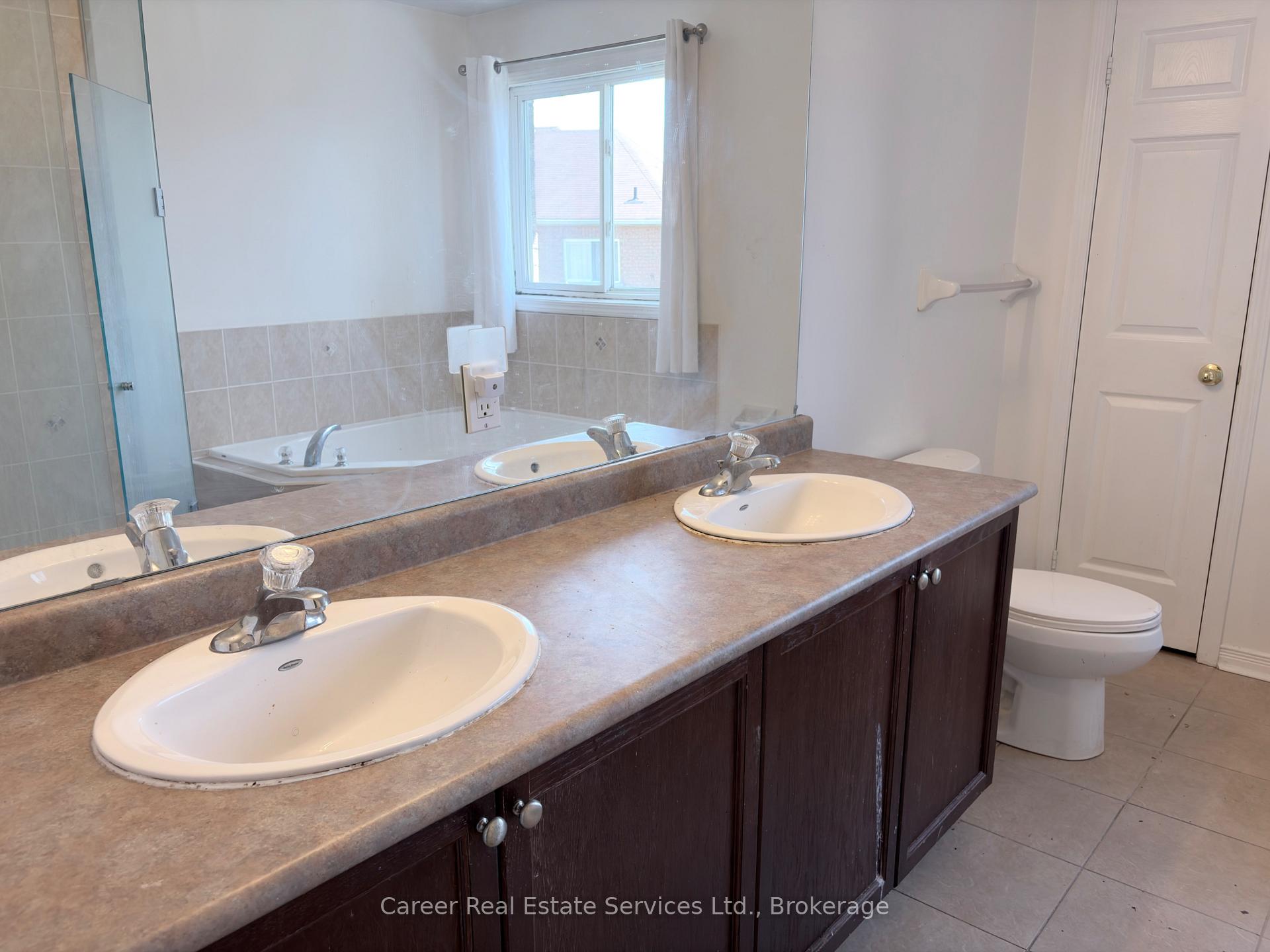 Photo 15 of 12 Cragg Crescent, Ajax, Northwest Ajax — HOMEH
